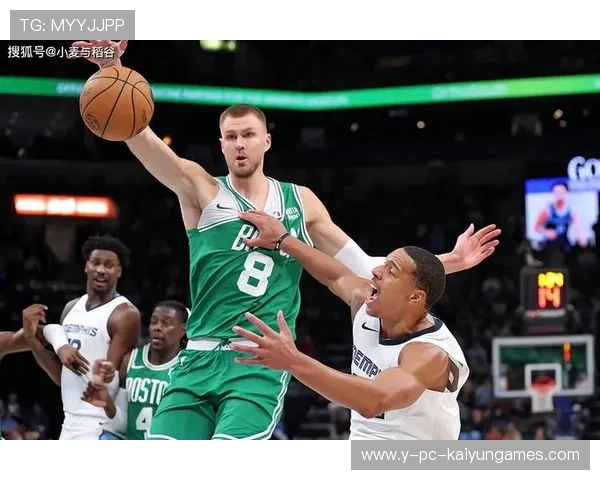 凯尔特人进攻效率排名联盟第二，团队配合默契，打造无懈可击的进攻体系